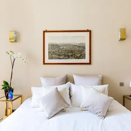 Splendide Duplex Sur Les Quais De L'ile Saint-louis *
